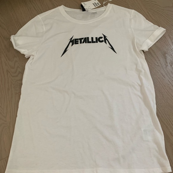 H & M Metallica Tee - Picture 1 of 2